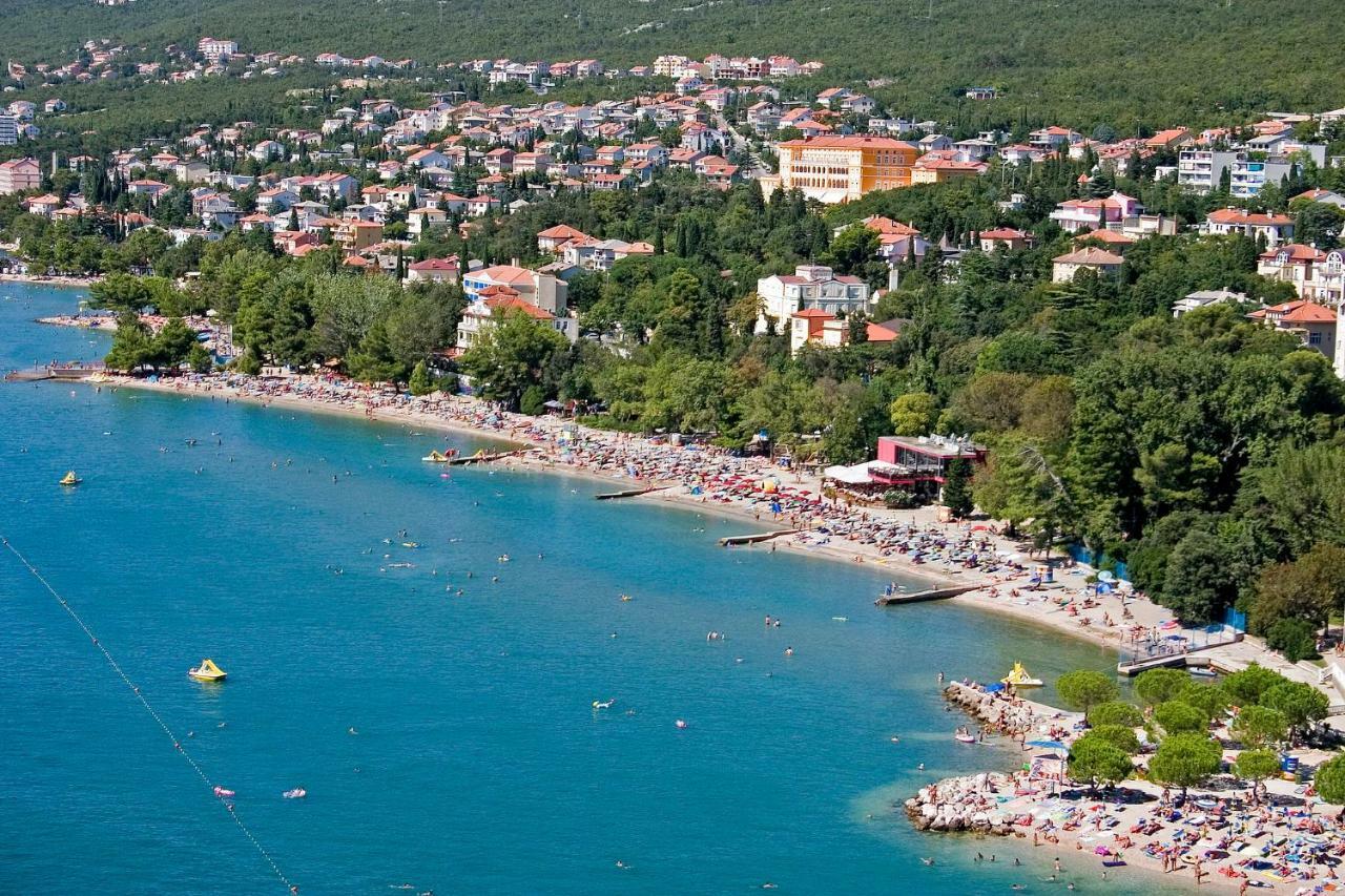 Anton 1 Lägenhet Crikvenica Exteriör bild